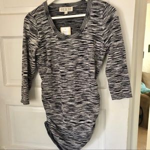 NWT 3/4 Sleeve Shirt w/ruching on the sides